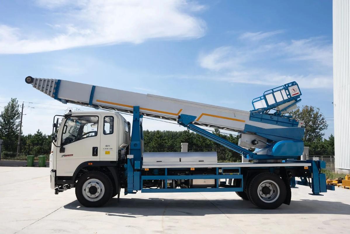 泊头云梯上料车租赁费用