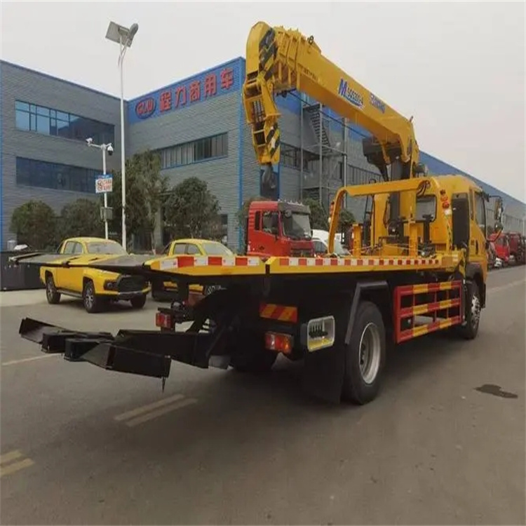 泊头附近小随车吊出租电话，轻松解决搬运烦恼