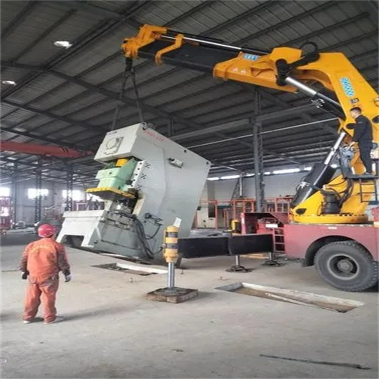 泊头80吨折臂吊车出租附近电话