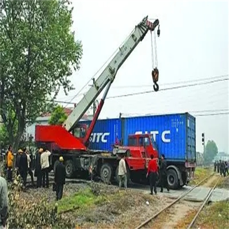 泊头如何快速找到附近的吊车救援公司